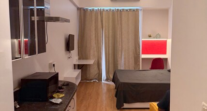 Gaur City Mall Suites Houseter Studio s Room Type - Gaur City Mall Suites Houseter Studio s