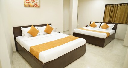 Hotel Visawa Residency Room Type - 4 Beded Room AC 320 Sq Feet