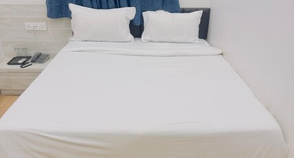 Hotel Lake Bridge Room Type - Budget Room