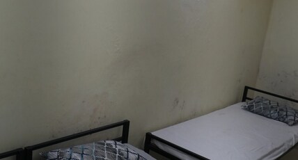 Shree Shanteshwar Paying Guest House Room Type - Classic Non-AC Room