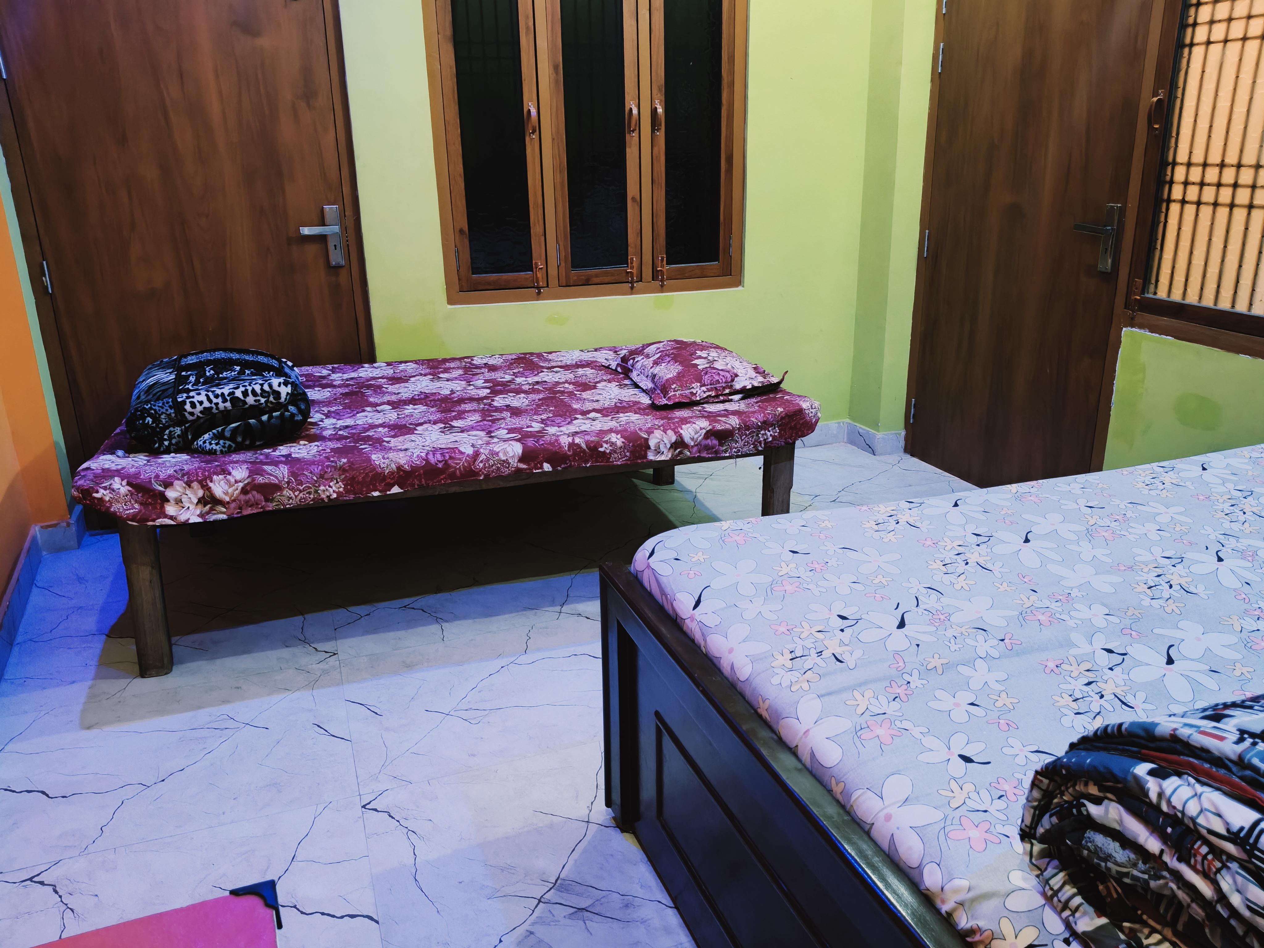 Kalawati palace home stay - Tap to explore photos