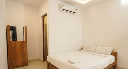 Hotel Crest Wood Inn Room Type - Classic Room