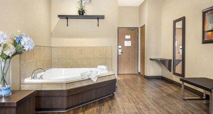 Best Western Plus Saint John Hotel & Suites Room Type - 1 King Bed, Non-Smoking, Jetted Tub, Wi-Fi, Microwave And Refrigerator, Full Breakfast Best Western Plus Saint John Hotel & Suites Room Type - 1 King Bed, Non-Smoking, Jetted Tub, Wi-Fi, Microwave And Refrigerator, Full Breakfast