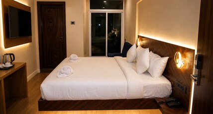 The blue inn Room Type - JUNIOR EXECUTIVE ROOM