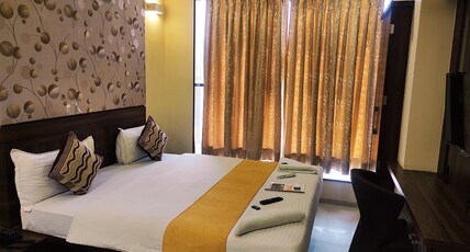 Hotel Manasi Pride Room Type - Executive Suite Room