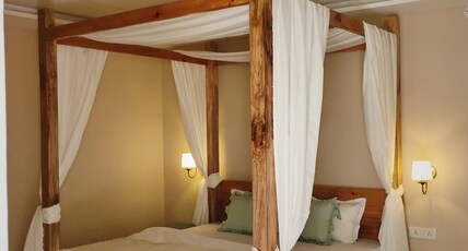 The Nunchi Huts and Hostel Room Type - Premium Rooms