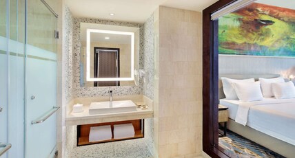 GRAND MERCURE MAHA CIPTA MEDAN Room Type - Executive Room with 2 singles bed