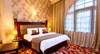 River Side Hotel Room Type - Superior Double or Twin Room