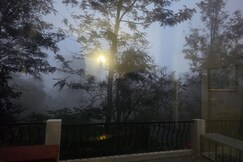 Cloud 9 Yercaud Luxury Villa w Views