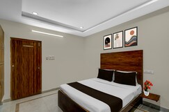 Super Townhouse Financial District Gachibowli Formerly Srinika Inn