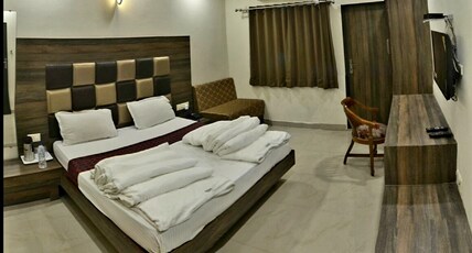 Hotel Smart Rooms Room Type - Deluxe Room