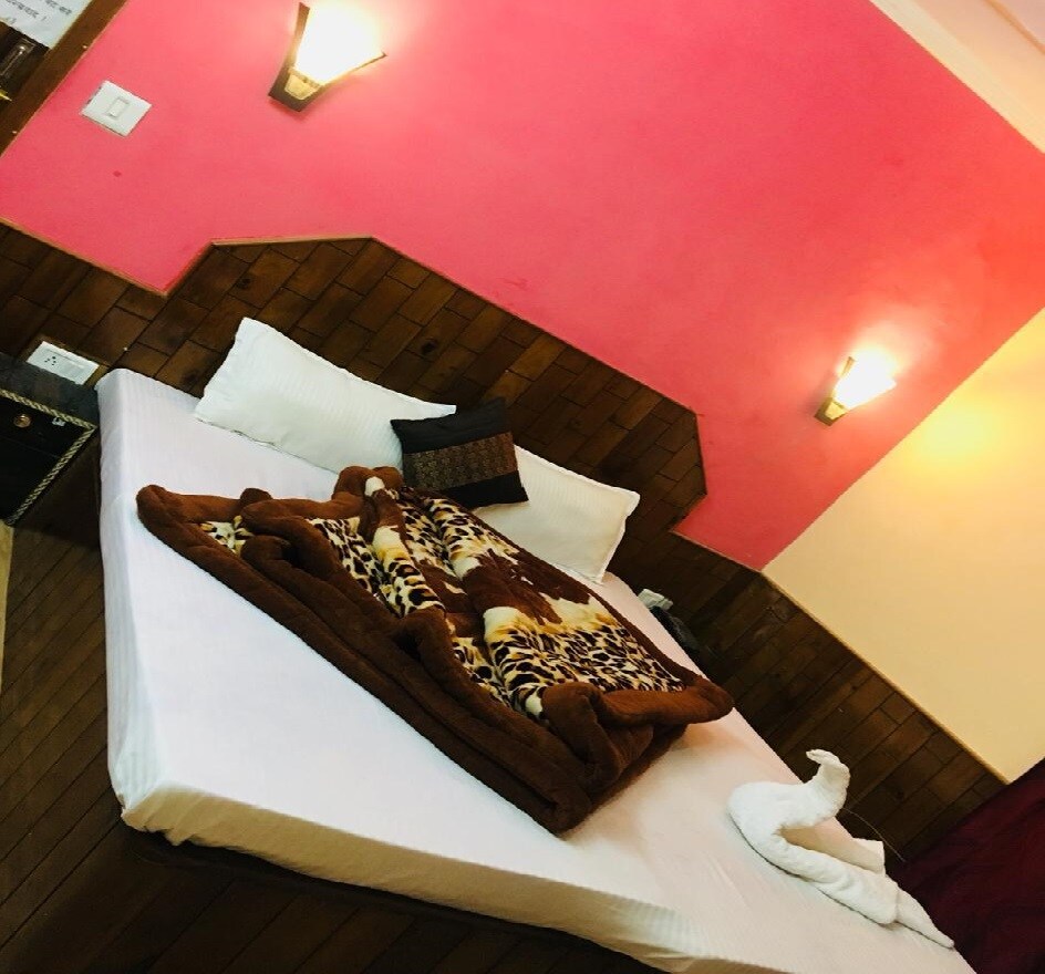 Hotel DeoTibba - Tap to explore photos