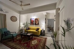 South Kolkata Metro Stay 2BHK Near Hospitals