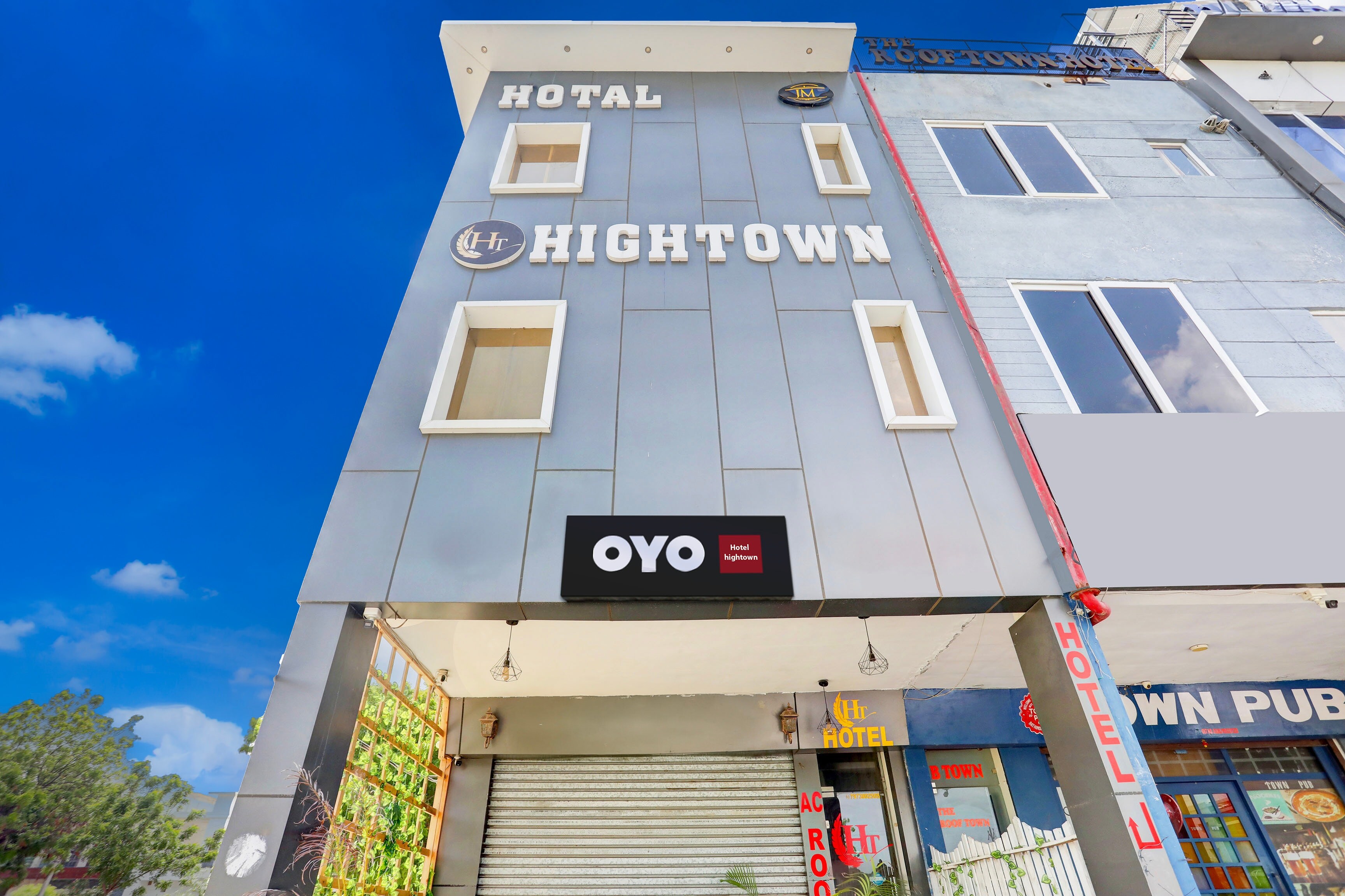 Hotel O Hightown - Tap to explore photos