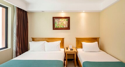 Best Western Jaco Beach All Inclusive Resort Room Type - Accessible - 1 Double 1 Single, Mobility Accessible, Roll In Shower, Garden View, All Inclusive(Brea Best Western Jaco Beach All Inclusive Resort Room Type - Accessible - 1 Double 1 Single, Mobility Accessible, Roll In Shower, Garden View, All Inclusive(Brea