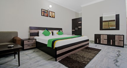 Treebo Maharaja Residency Family Hotel Room Type - Standard Room