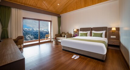 Yashshree Pelling Chekhim Retreat Room Type - Premium valley view Room with Balcony