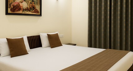The Colonial Manek Manor by SAH Room Type - Deluxe Room