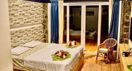 Joes Beach Shack Room Type - Deluxe Cottage