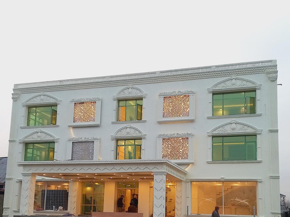Main gallery