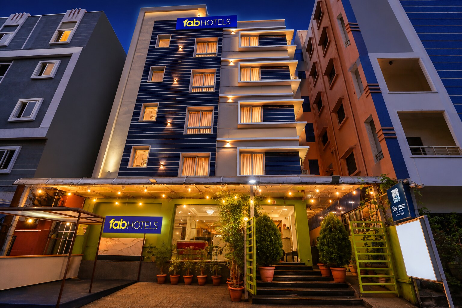 FabHotel Blue Dawn - Gachibowli - Nr. DLF Cyber City - Tap to explore photos
