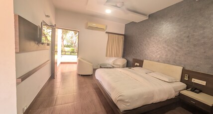 Asiatic Pride Resorts Room Type - Super Deluxe AC Room