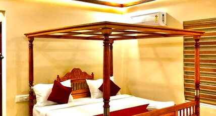 SREENILAYAM HERITAGE RESORT Room Type - Bedroom 7