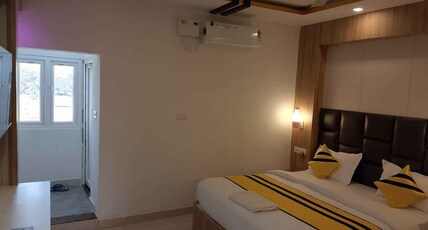 HOTEL KING PALACE Room Type - Executive Room