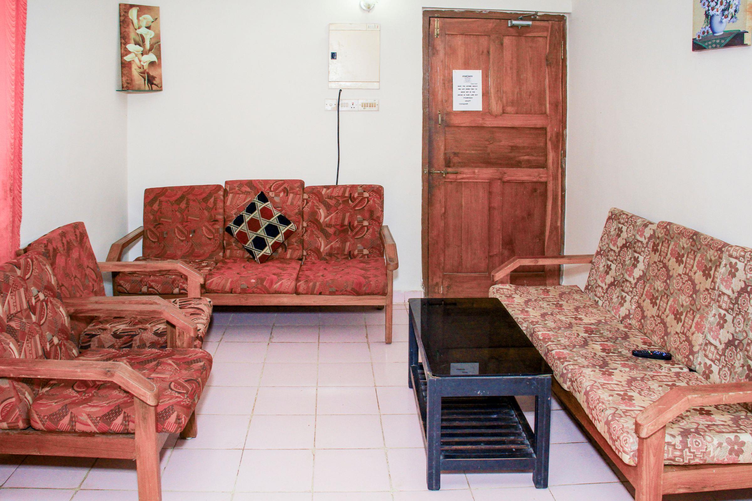 Candolim Paradise | 2 BHK Luxury Apartment - Tap to explore photos