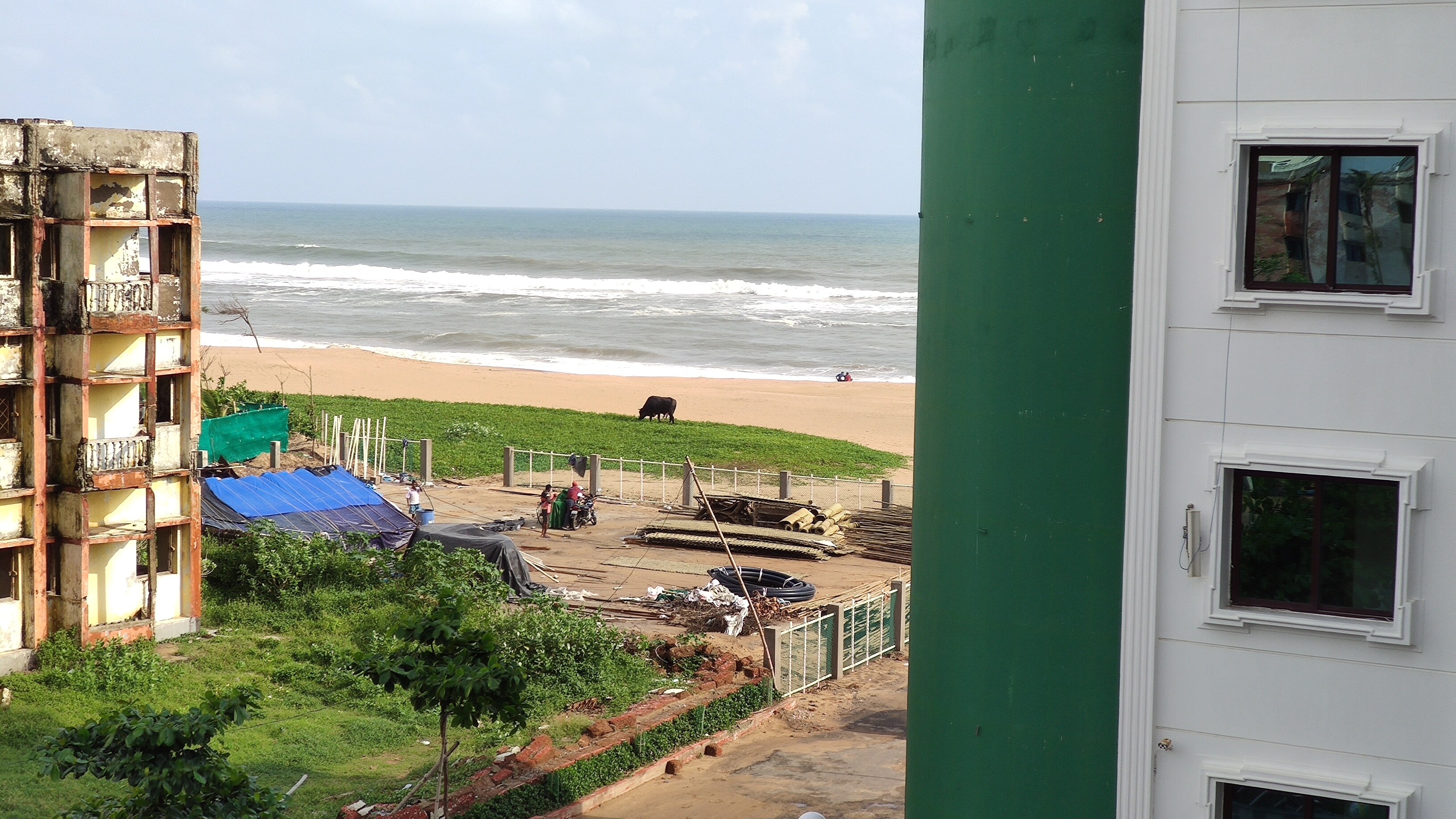 Jamindars Palace,BeachFront Hotel - Tap to explore photos