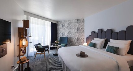 Mercure Aix-les-Bains Domaine de Marlioz Room Type - Classic room with a double bed and terrace