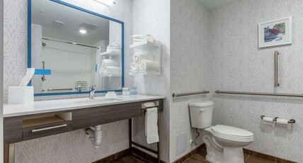 Hampton Inn by Hilton Camden Room Type - 2 QNS HEARING ACC NOSMOK