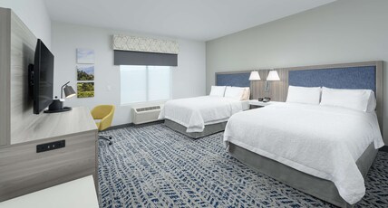Hampton Inn Ashland City, TN Room Type - 2 QUEEN ACCESSIBLE TUB