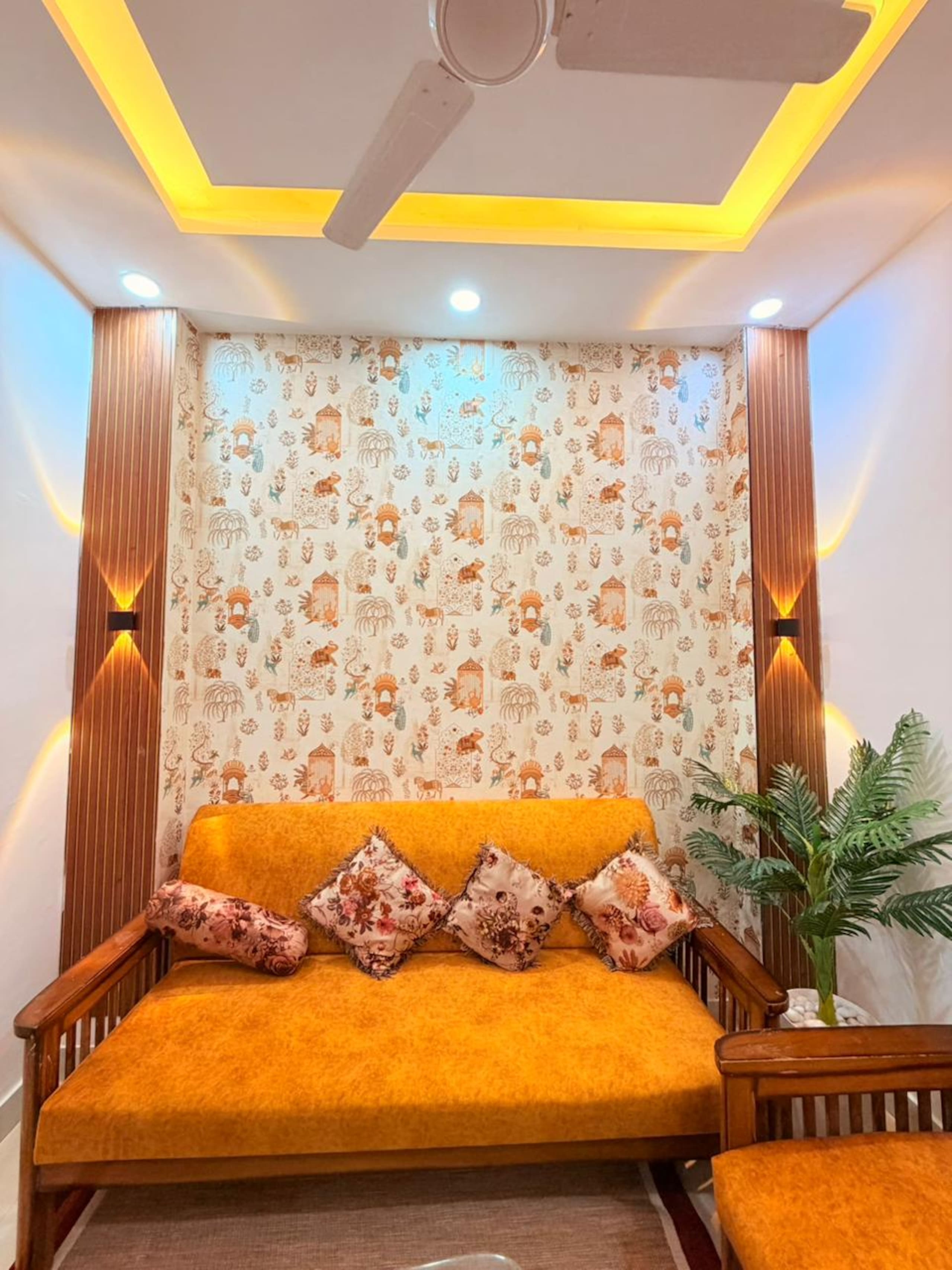 Cosy 2bhk in Dwarka - Tap to explore photos