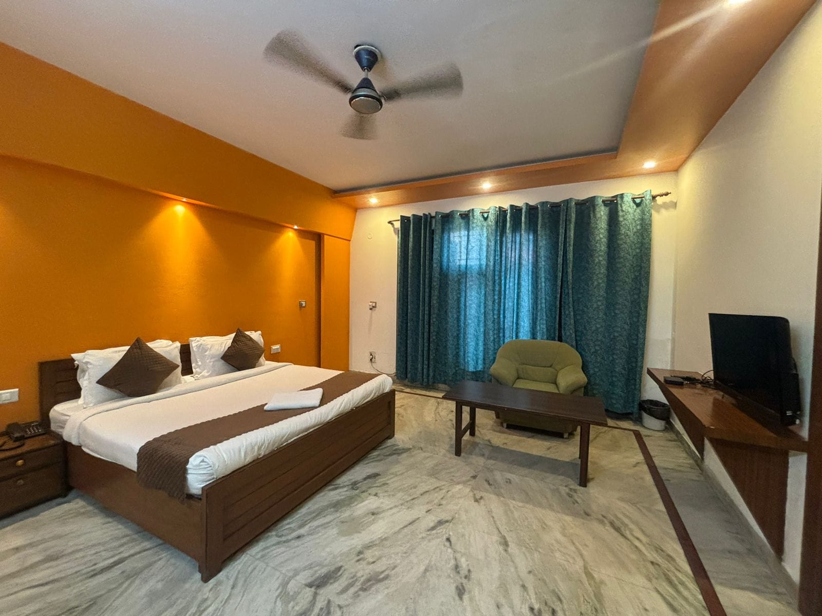 Hotel NexHub - Tap to explore photos