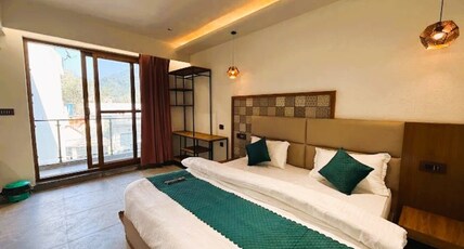 Yes Hotel By The Ganges Room Type - Deluxe Room