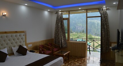 Cafe Chalte Chalte Room Type - Super deluxe