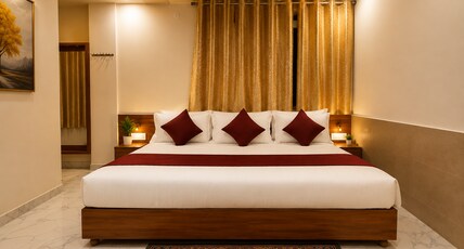 Hotel Aaradhya Residency Room Type - Family Room