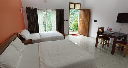 Earth Lounge Resort, Vagamon Room Type - Family Room Non AC-Mountain View