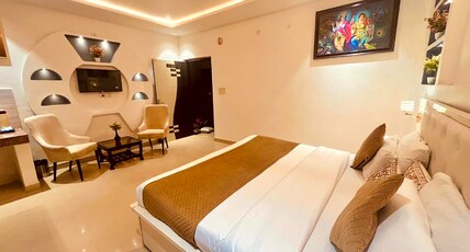 Elegence Resorts Room Type - Premier Room with Balcony