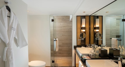 Melia Chiang Mai Room Type - Premium Room Melia Chiang Mai Room Type - Premium Room