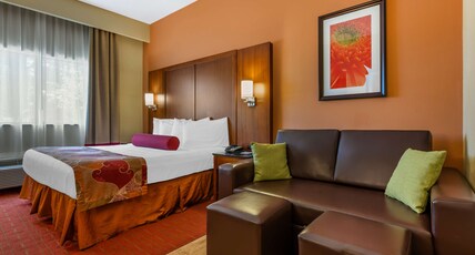 Best Western Plus Georgetown Corporate Center Hotel Room Type - Accessible - 1 King, Mobility Accessible, Roll In Shower, Non-Smoking, Full Breakfast Best Western Plus Georgetown Corporate Center Hotel Room Type - Accessible - 1 King, Mobility Accessible, Roll In Shower, Non-Smoking, Full Breakfast