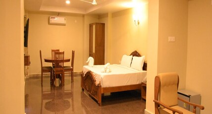 Poppys Tower Room Type - Suite