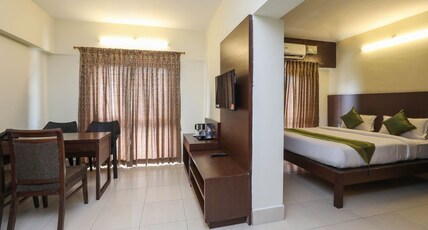 Pratham Inn by DOWNTOWN HOTEL Room Type - Suite Room