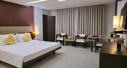 HOTEL DAAYSCO OLEY ALLO Room Type - Daaysco Bliss with Bath Tub and Personal Computer