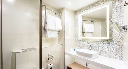 Radisson Blu Hotel & Spa, Daugava Riga Room Type - Premium Room9;9;9;9;9;9;9;