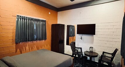 Mudberys Suites Room Type - Studio Suite