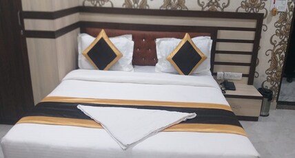 Hotel Deep Jyoti Room Type - Semi Deluxe Room