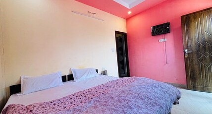 Hotel Kedar Crown At Kedarnath Valley Room Type - Deluxe Rooms With Breakfast And Dinner