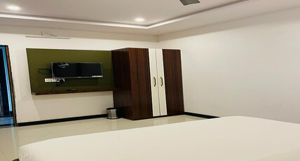 Hotel Laakhan Room Type - Deluxe Room
